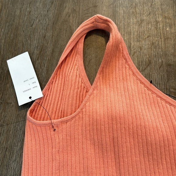 NWT NIKKA K. ONE SHOULDER CORAL SWEATER TANK (L) - Picture 6 of 6